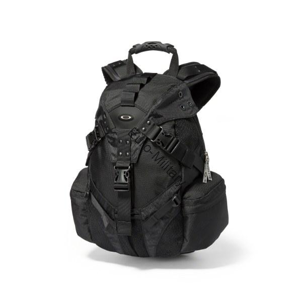 oakley backpack black