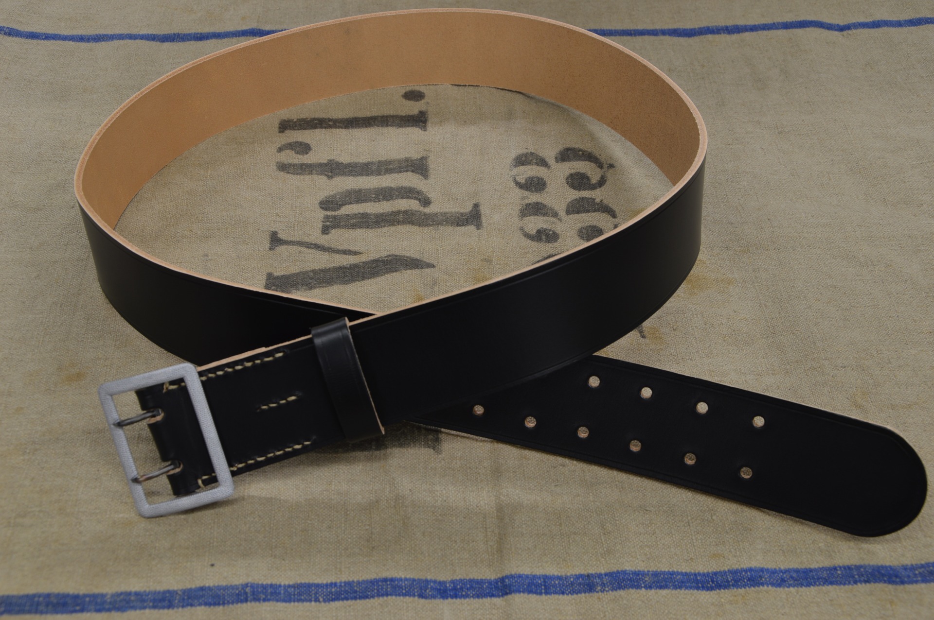 WW2 German Army Wehrmacht Premium Black Patined Leather OFFICER Belt